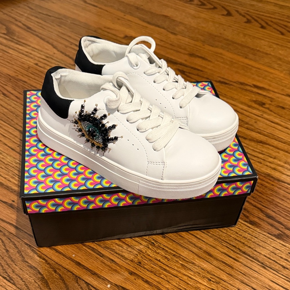 Kurt Geiger White Sneakers with Black and Beaded Detail